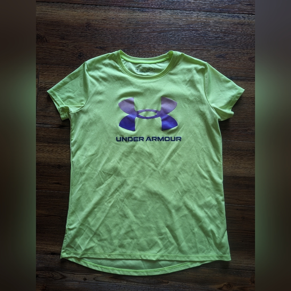 Under Armour tee